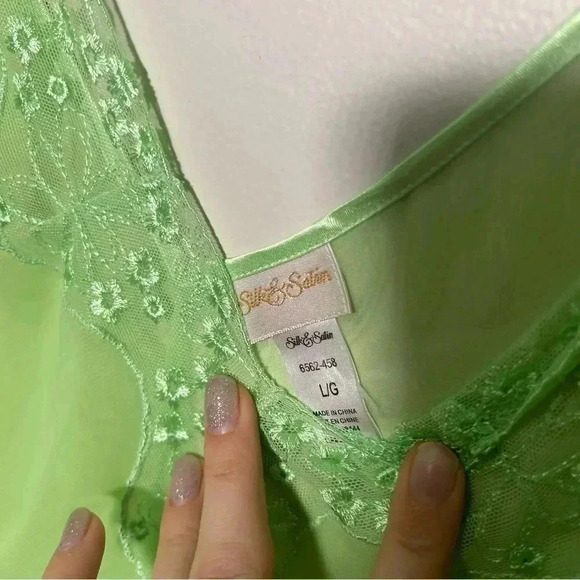 Vintage silk and satin Y2K green mesh slip with open front L - Picture 5 of 5